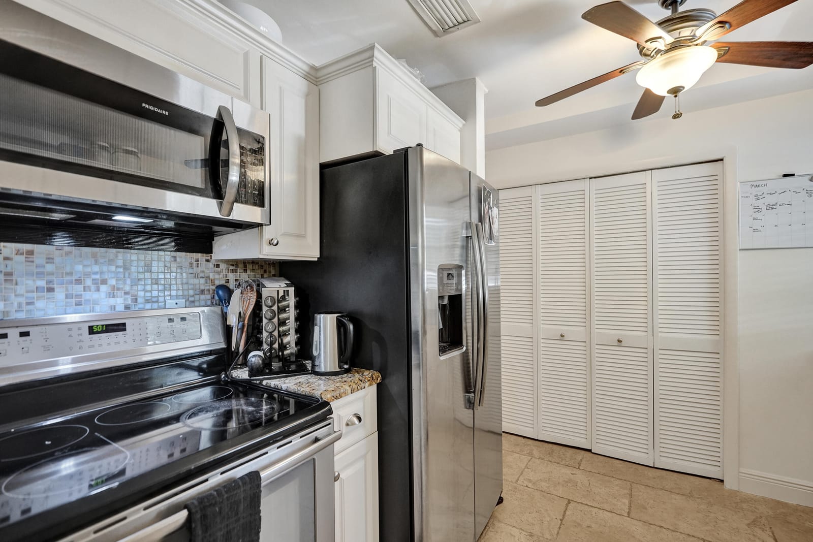 905 SE 12th Court 16, Fort Lauderdale, FL 33316 photo 12