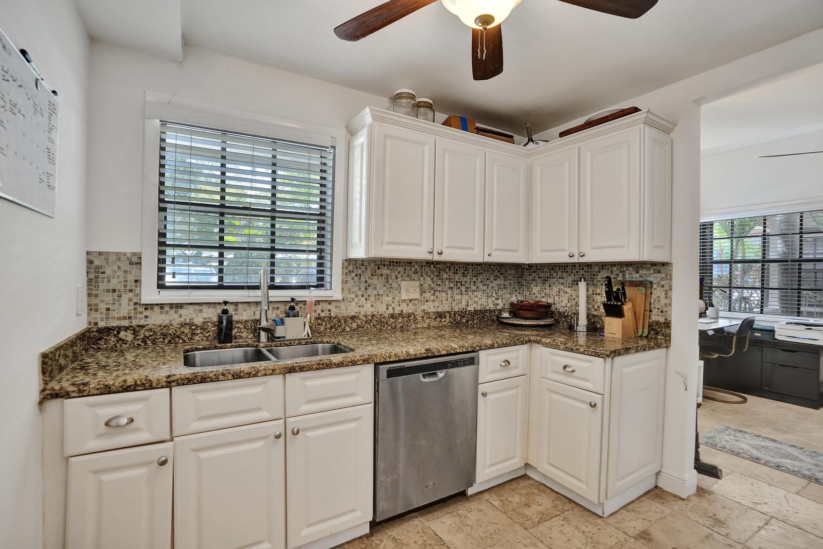 905 SE 12th Court 16, Fort Lauderdale, FL 33316 photo 8