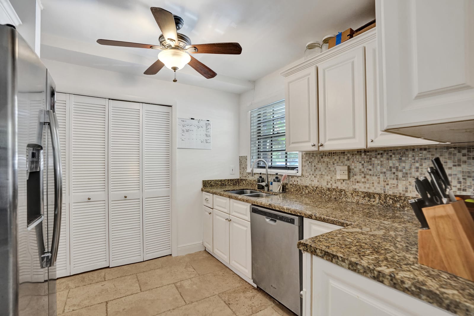 905 SE 12th Court 16, Fort Lauderdale, FL 33316 photo 10