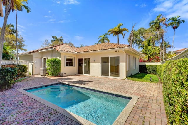 1459 Shoreline Way, sold in Three Islands 3rd Section, Hollywood, FL