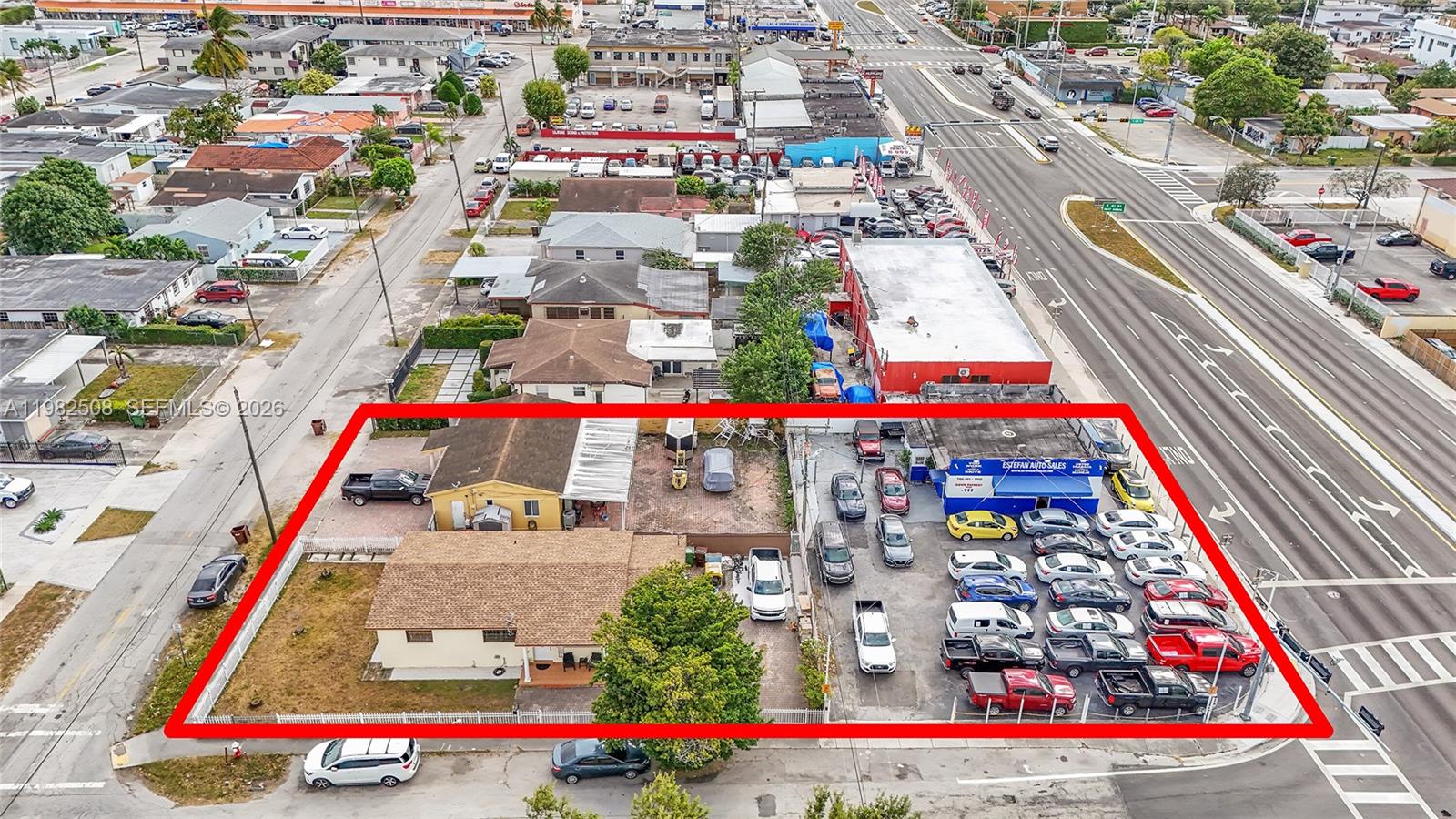 4265 E 8th Avenue, Hialeah, FL 33013, Hialeah