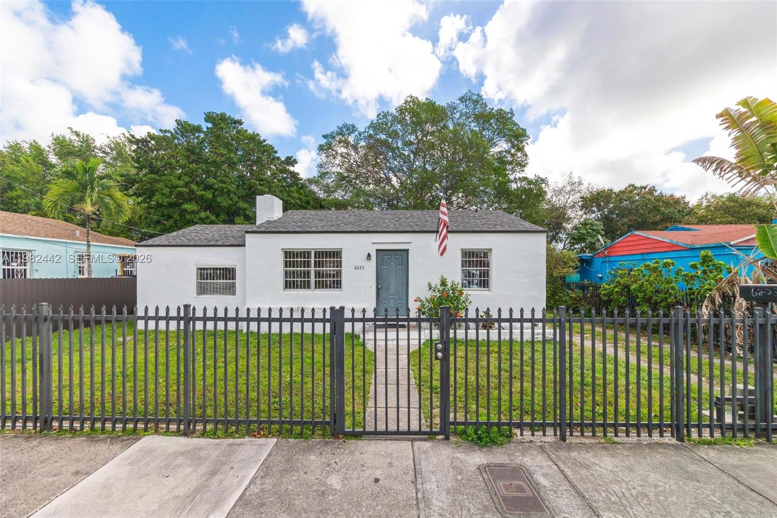 6223 NW Miami Place, Miami, FL 33150, Miami