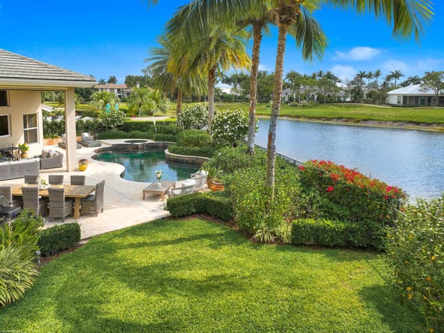 2990 Twin Oaks Way, sold in Shady Oaks Of Palm Beach Polo & Country, Wellington, FL