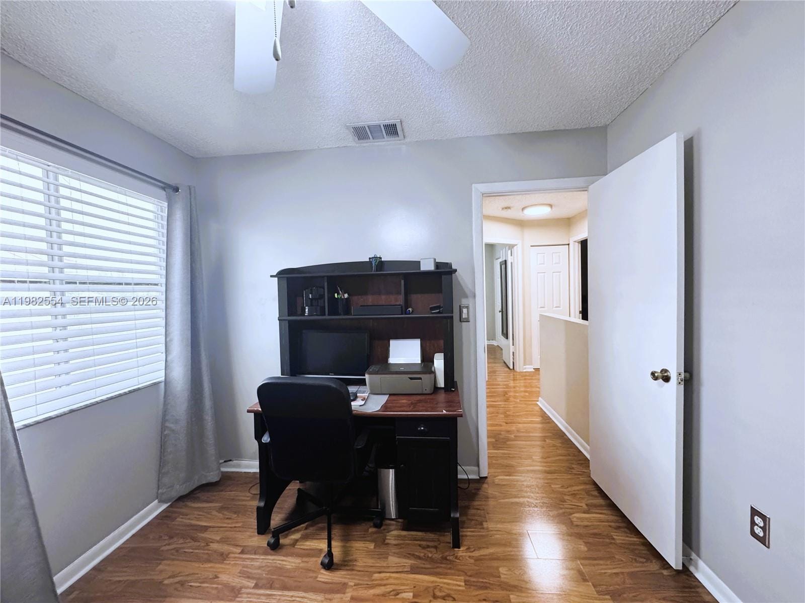 1143 NW 123rd Court 607, Miami, FL 33182 photo 12