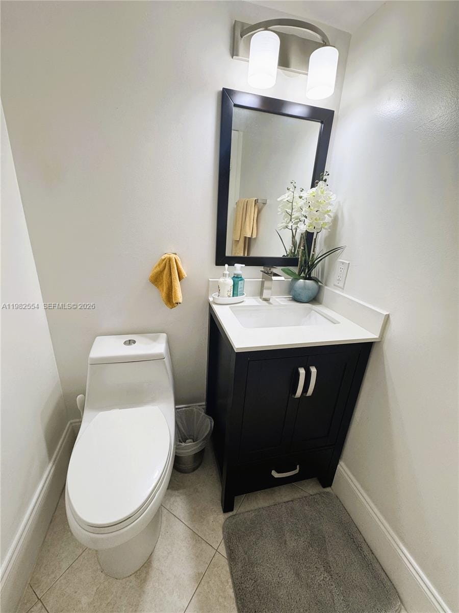 1143 NW 123rd Court 607, Miami, FL 33182 photo 7