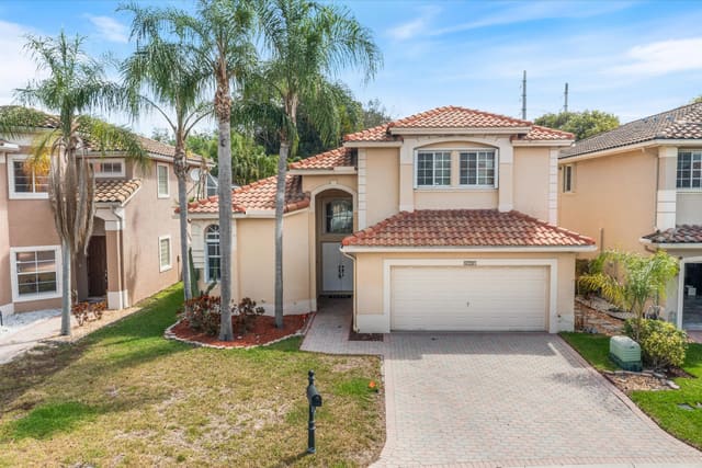 4731 NW 121st Avenue, sold in Wyndham Lakes, Coral Springs, FL