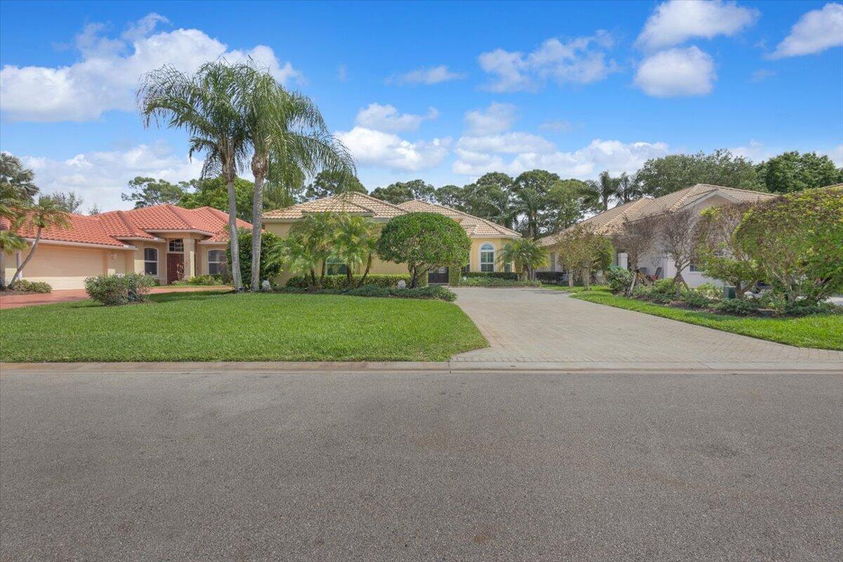 8332 Belfry Place — photo 7