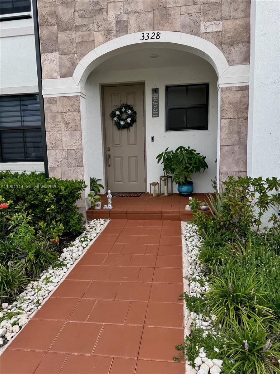 3328 W 114th Terrace 3328, Hialeah, FL 33018 photo 2