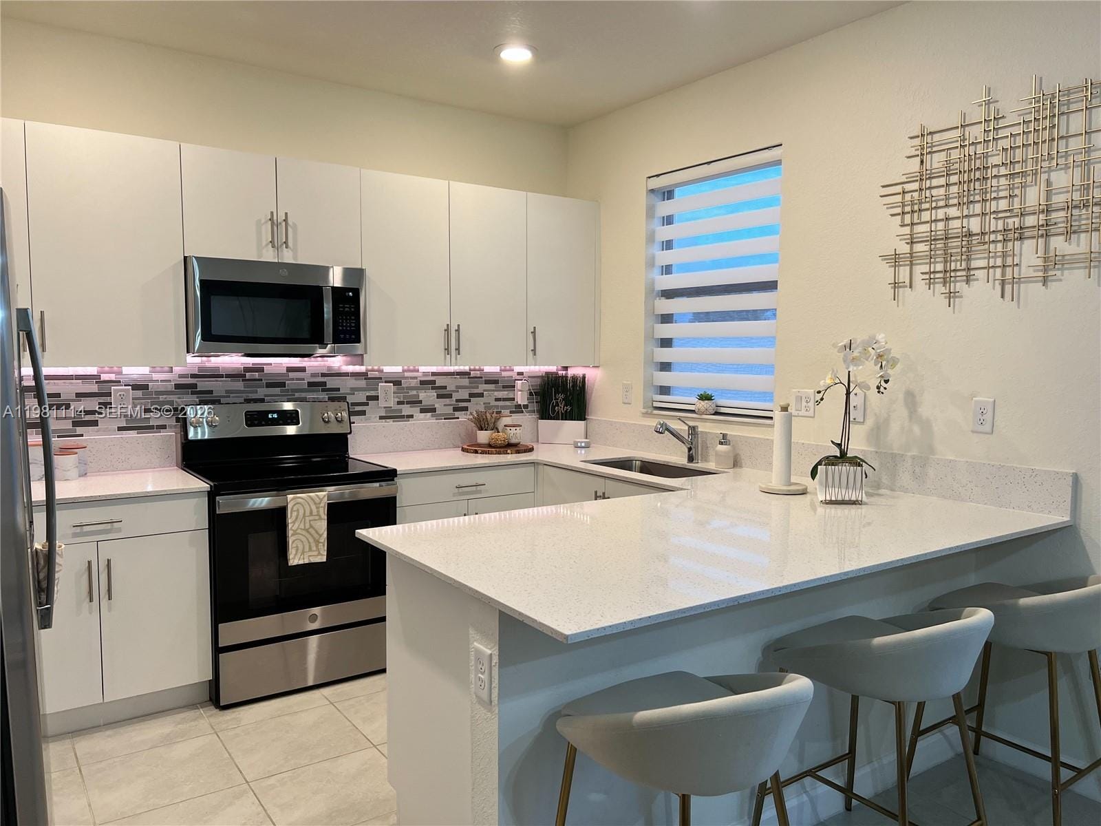 3328 W 114th Terrace 3328, Hialeah, FL 33018 photo 8