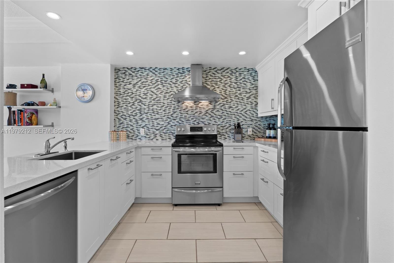 Sold home at 6900 Bay Drive 10H, Miami Beach, FL 33141