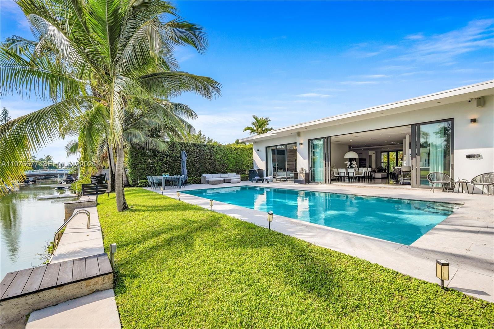 1540 Cleveland Road, Miami Beach, FL 33141 photo 4