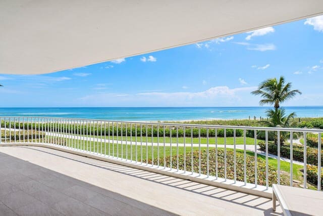2001 SE Sailfish Point Boulevard 212, Stuart, FL 34996