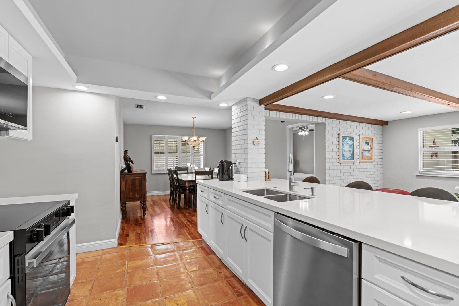 200 SW 5th Street — photo 11