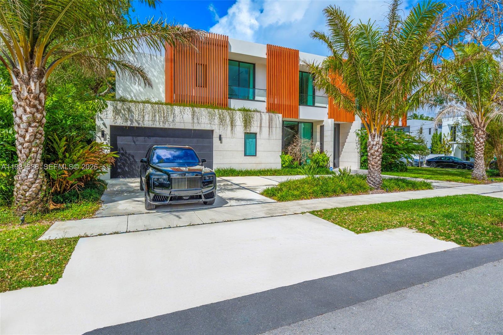 7700 SW 50th Court, Miami, FL 33143 photo 2