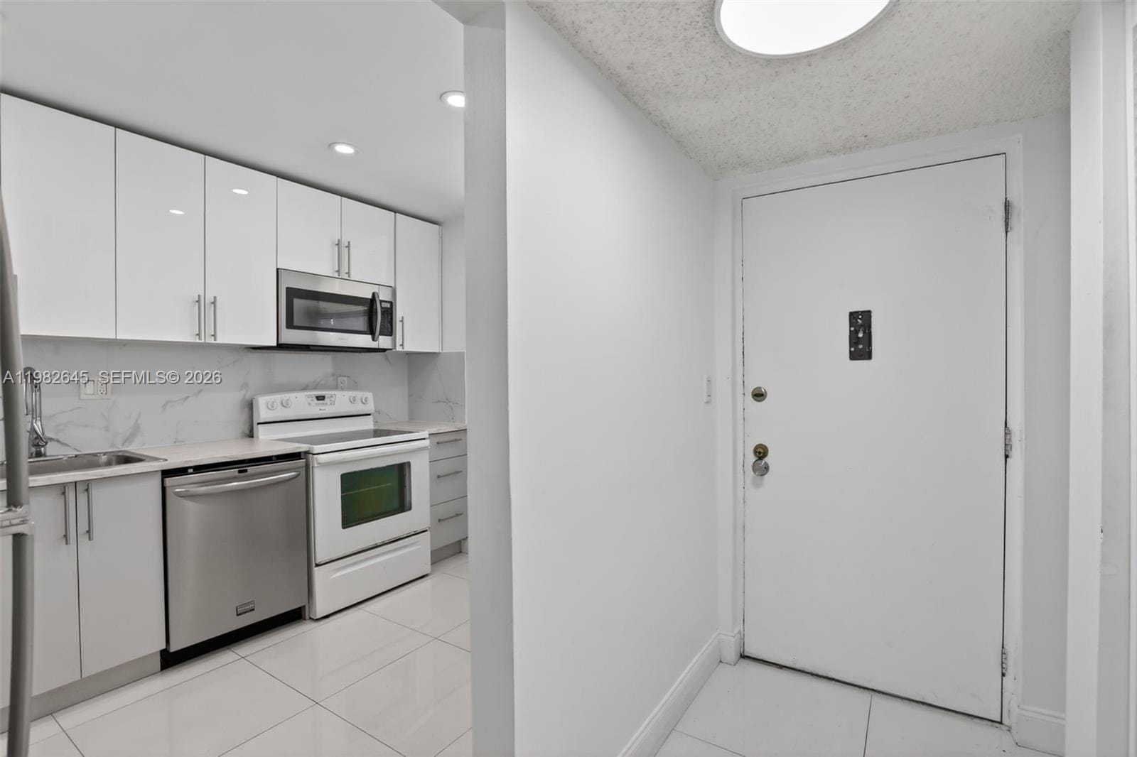 3751 Environ Boulevard 141 — photo 8