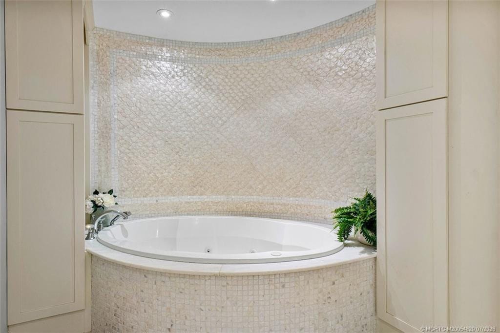 2001 SE Sailfish Point Boulevard 212, Stuart, FL 34996 photo 26