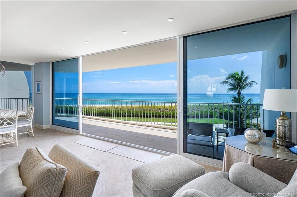2001 SE Sailfish Point Boulevard 212, Stuart, FL 34996 photo 30