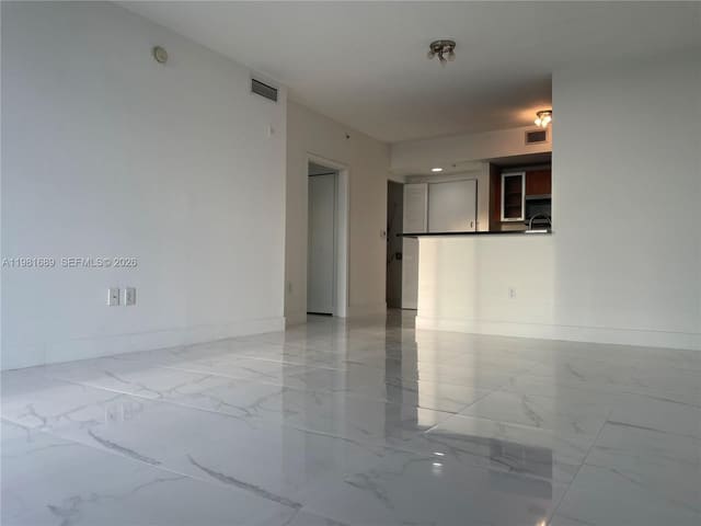 2775 NE 187th Street 607, Aventura, FL 33180