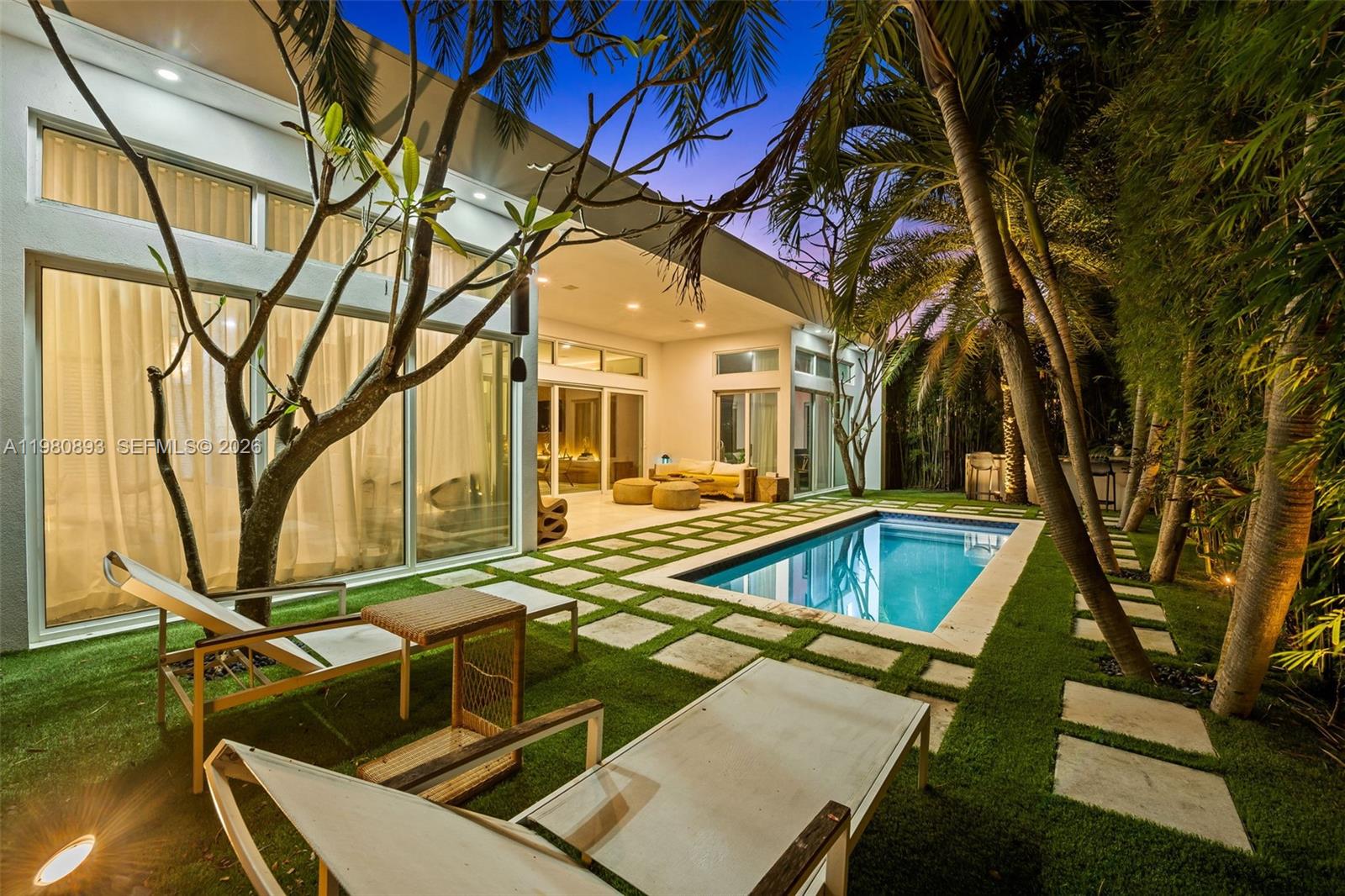 865 W 47th Street, Miami Beach, FL 33140, Miami Beach