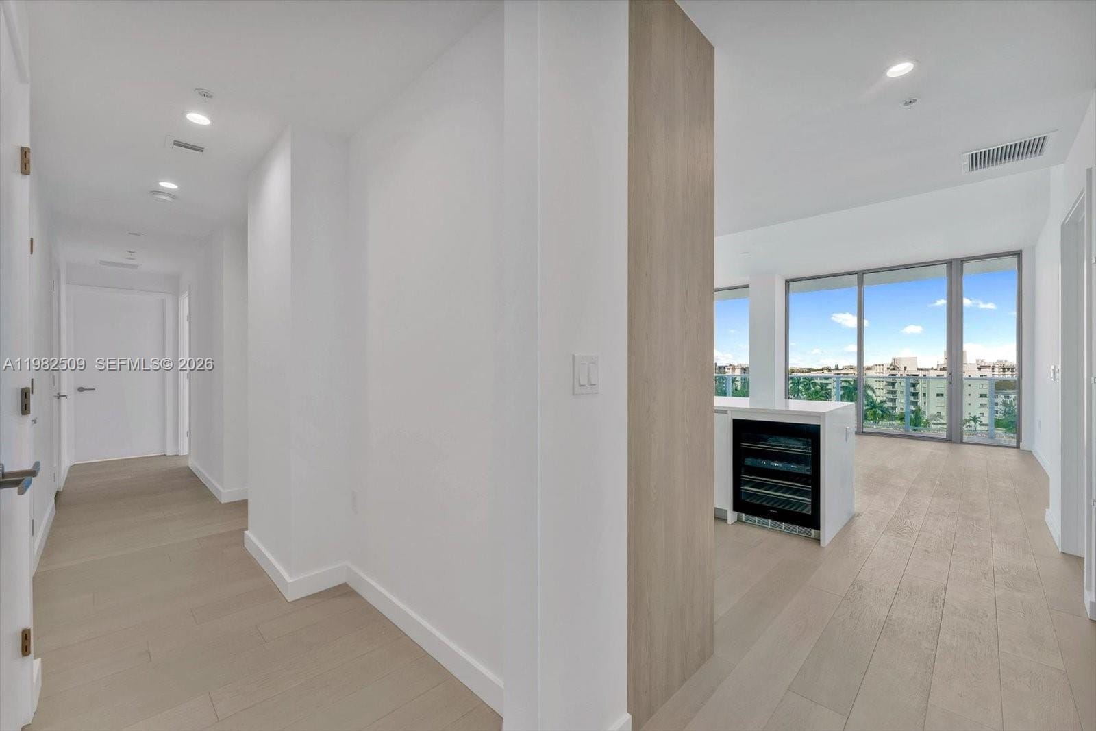 9201 E Bay Harbor Drive 702 — photo 6