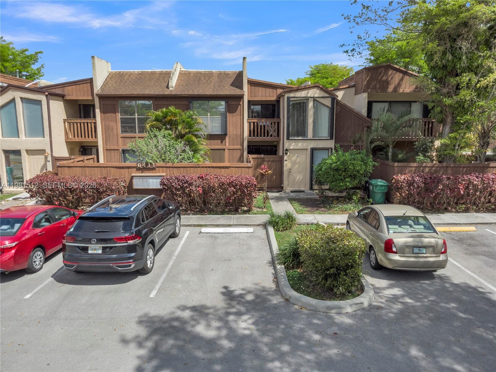 6411 SW 116th Court E, Miami, FL 33173 photo 3