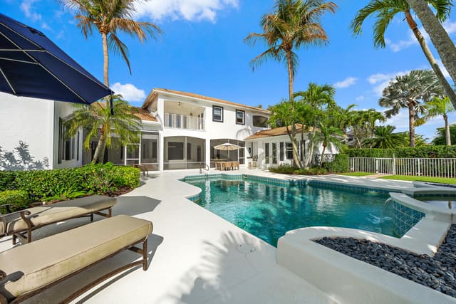 325 Eagle Drive, Jupiter, FL 33477