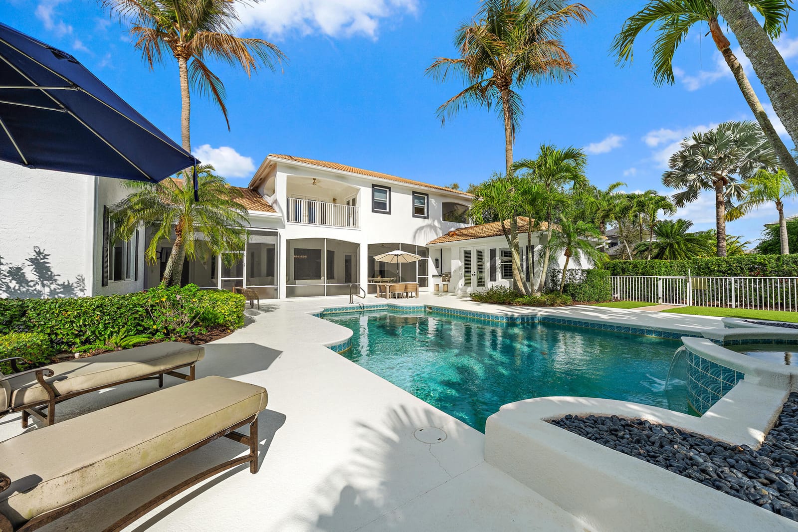 325 Eagle Drive, Jupiter, FL 33477