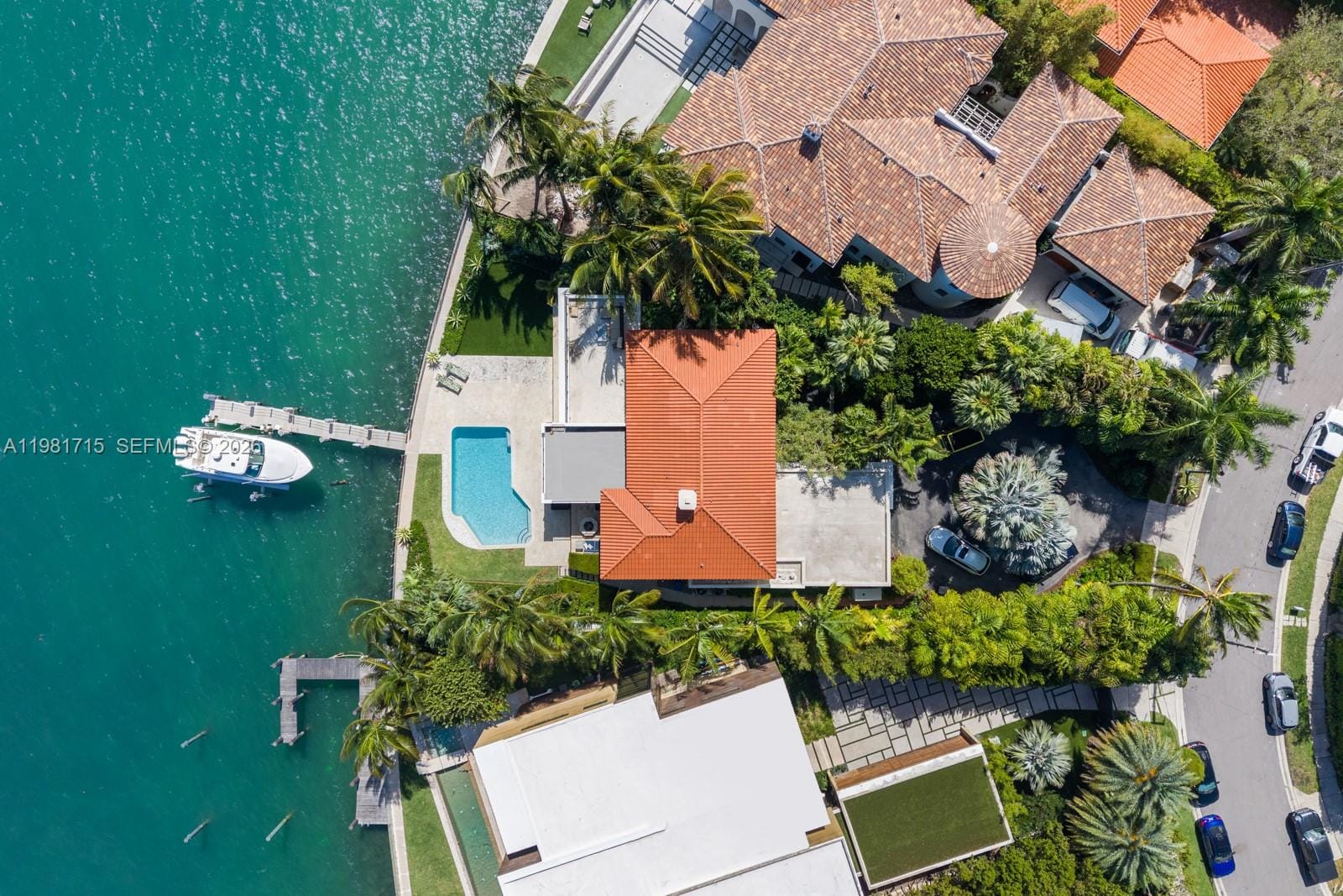 821 E Dilido Drive, Miami Beach, FL 33139 photo 13