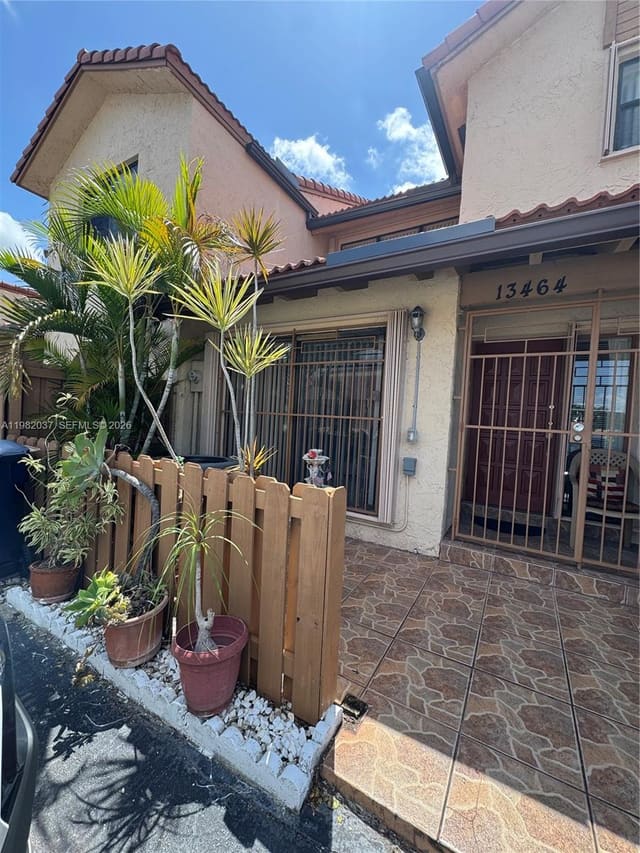 13464 SW 11th Terrace, Miami, FL 33184