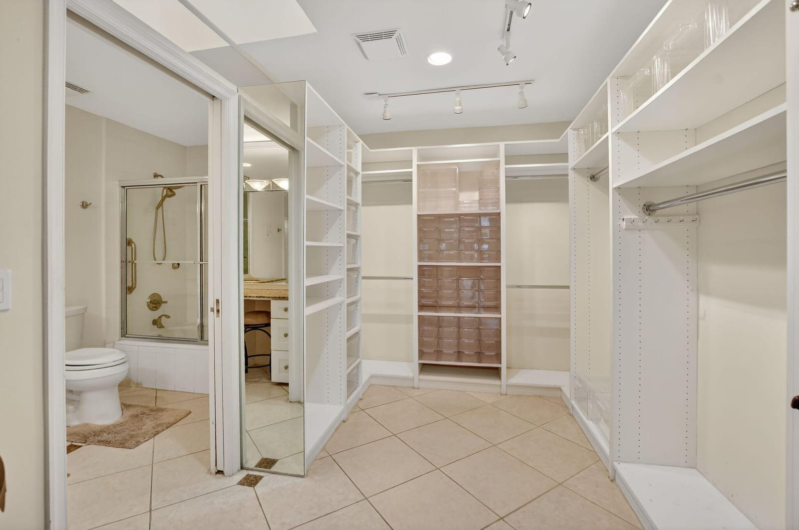 19830 Sawgrass Drive 301, Boca Raton, FL 33434 photo 22