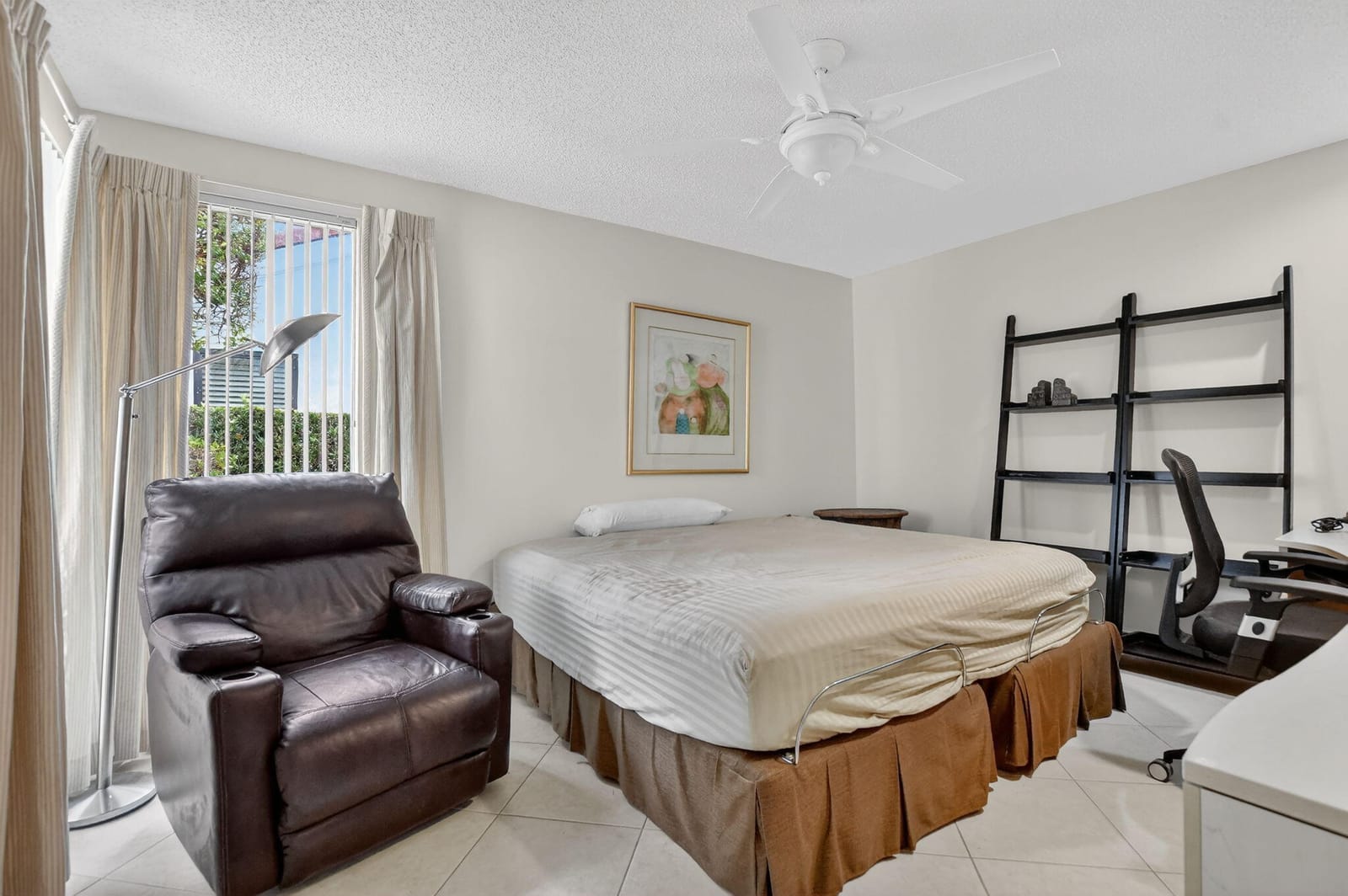 19830 Sawgrass Drive 301, Boca Raton, FL 33434 photo 25