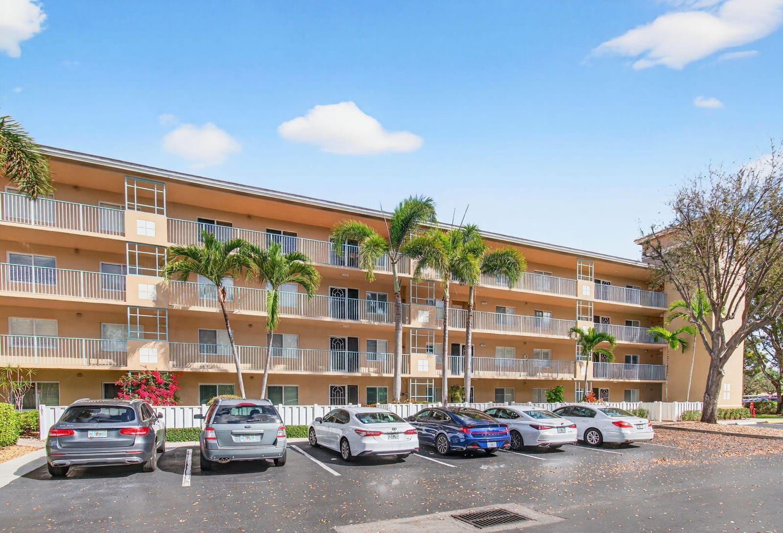 5749 Gemstone Court 406, Boynton Beach, FL 33437 photo 1