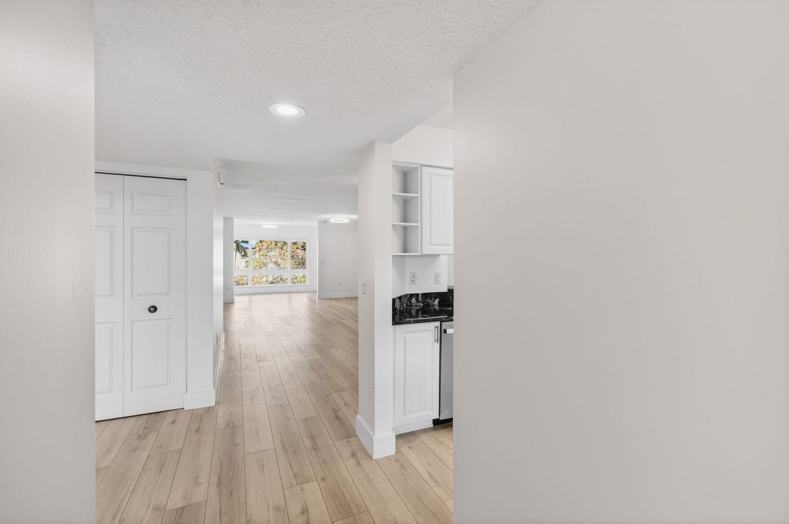 5749 Gemstone Court 406, Boynton Beach, FL 33437 photo 6