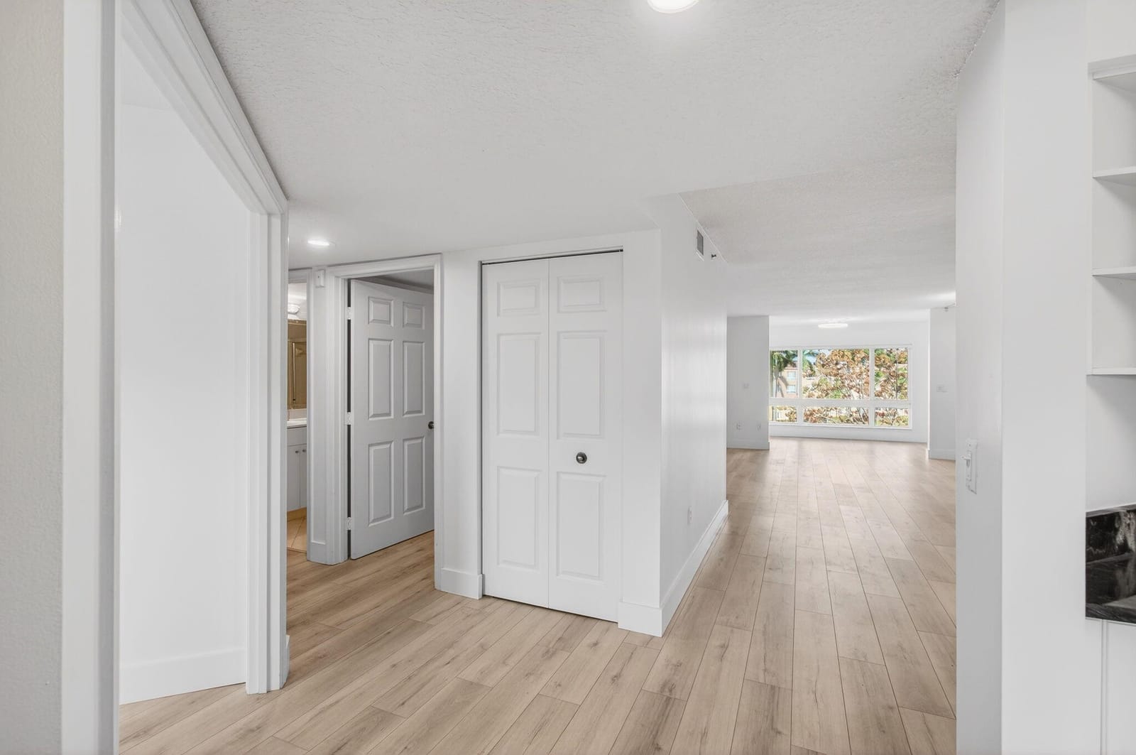 5749 Gemstone Court 406, Boynton Beach, FL 33437 photo 7