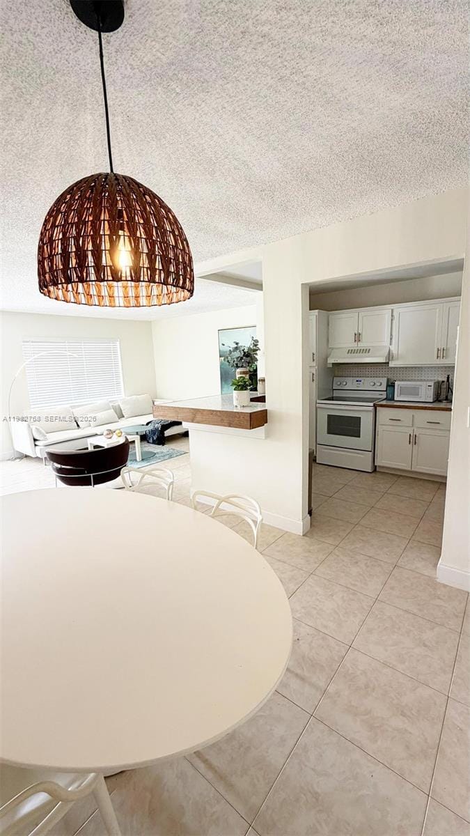 2305 Lowson Boulevard B, Delray Beach, FL 33445 photo 2