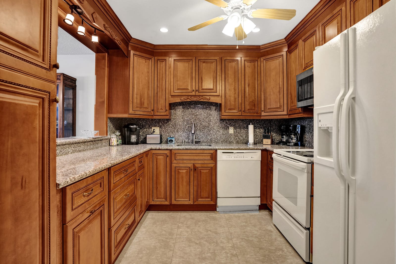 4770 NW 21st Street 306, Lauderhill, FL 33313 photo 2