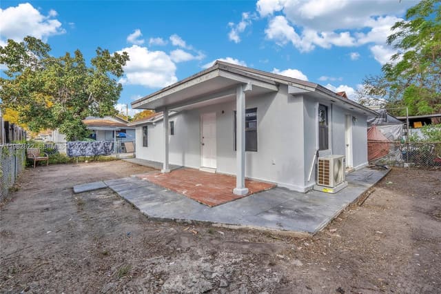 2428 NW 28th Street REAR, Miami, FL 33142