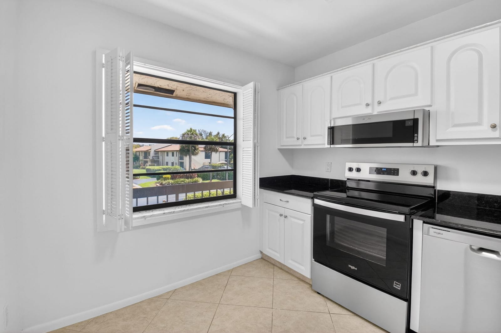 21691 Cypress Road 16b — photo 6