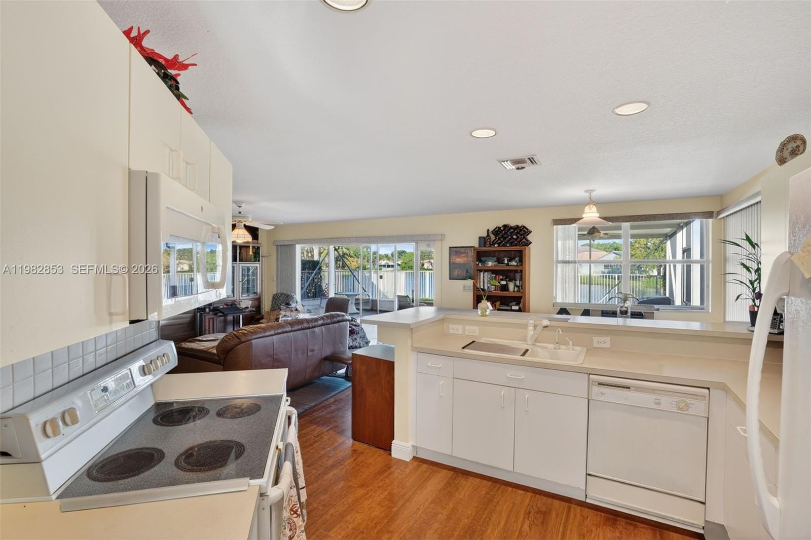 16419 Sapphire Place, Weston, FL 33331 photo 12