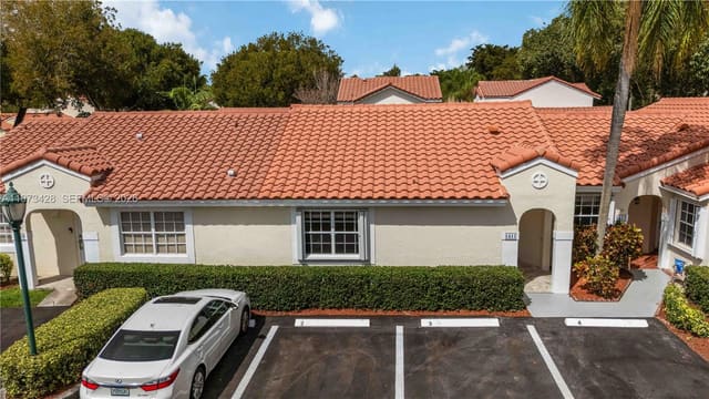 1411 Cottonwood Circle, sold in Country Isles, Weston, FL