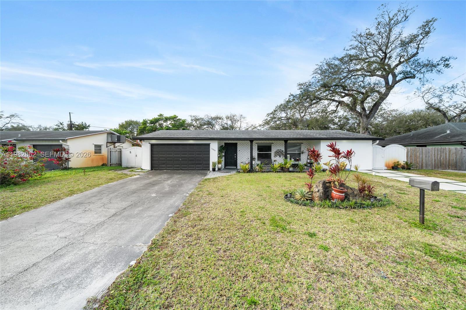 1040 SW 66th Avenue, Pembroke Pines, FL 33023, Pembroke Pines