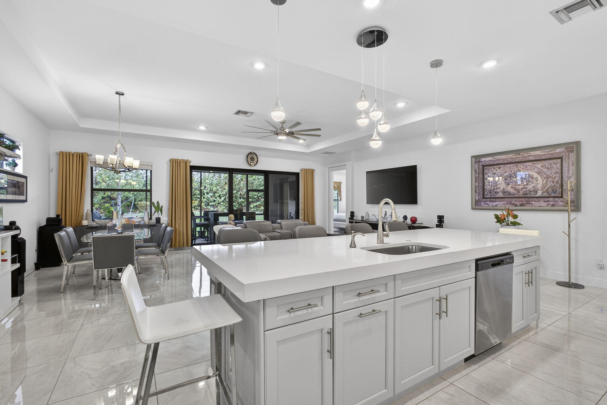 5492 St Armands Way — photo 11