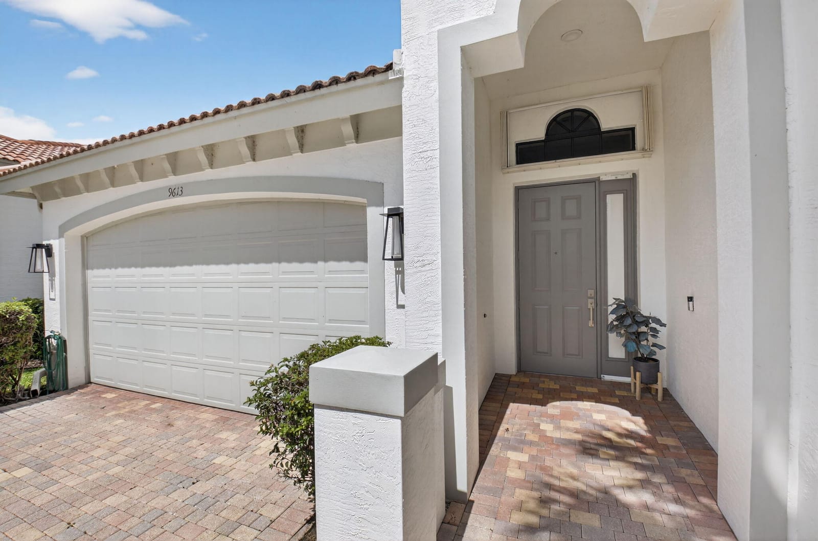9613 Isles Cay Drive — photo 4