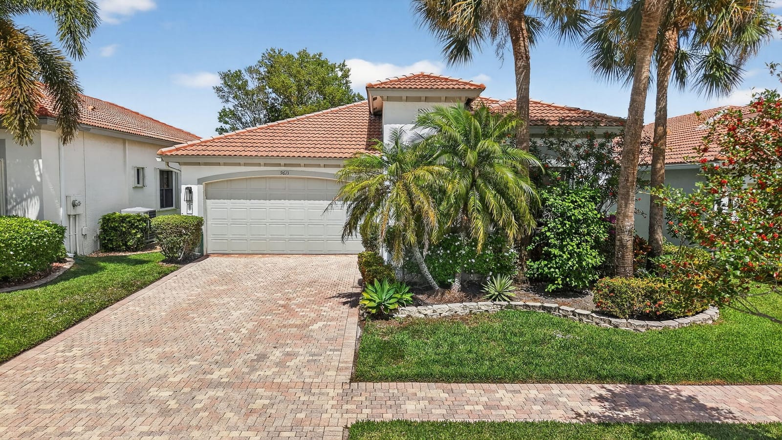 9613 Isles Cay Drive — photo 5
