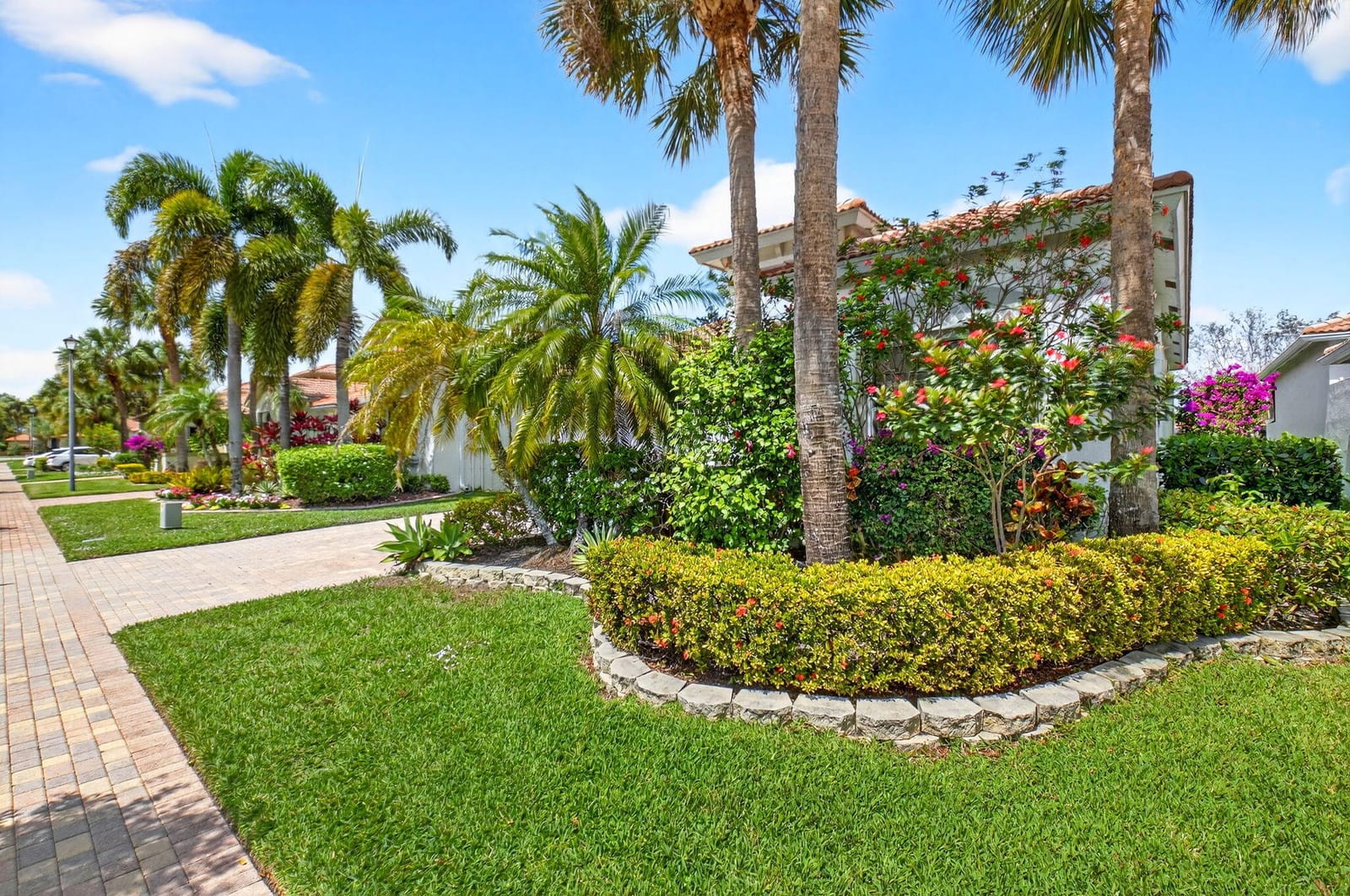 9613 Isles Cay Drive — photo 7