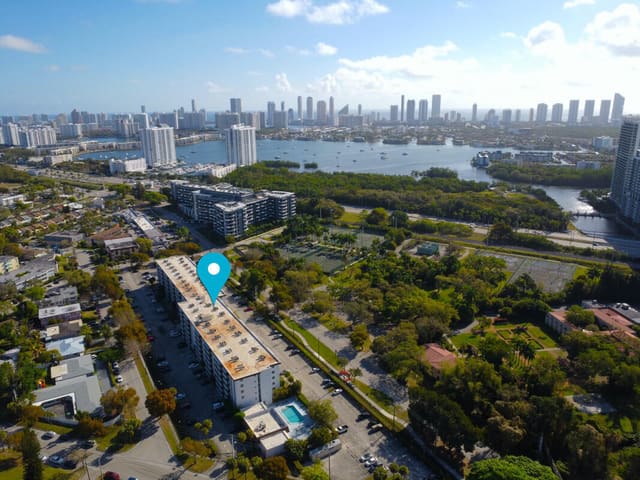 16851 NE 23rd Avenue A408, North Miami Beach, FL 33160