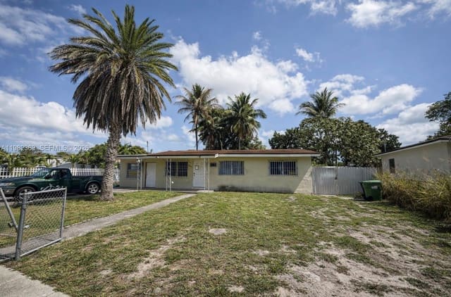 8525 NW 32nd Court, sold in Anderson Heights, Miami, FL