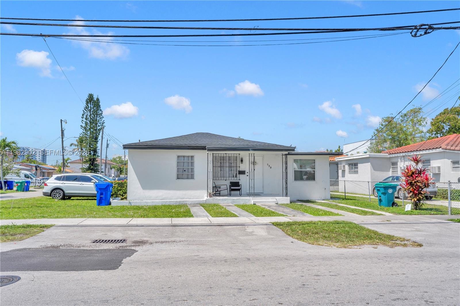 250 NW 34th Avenue, Miami, FL 33125 photo 2