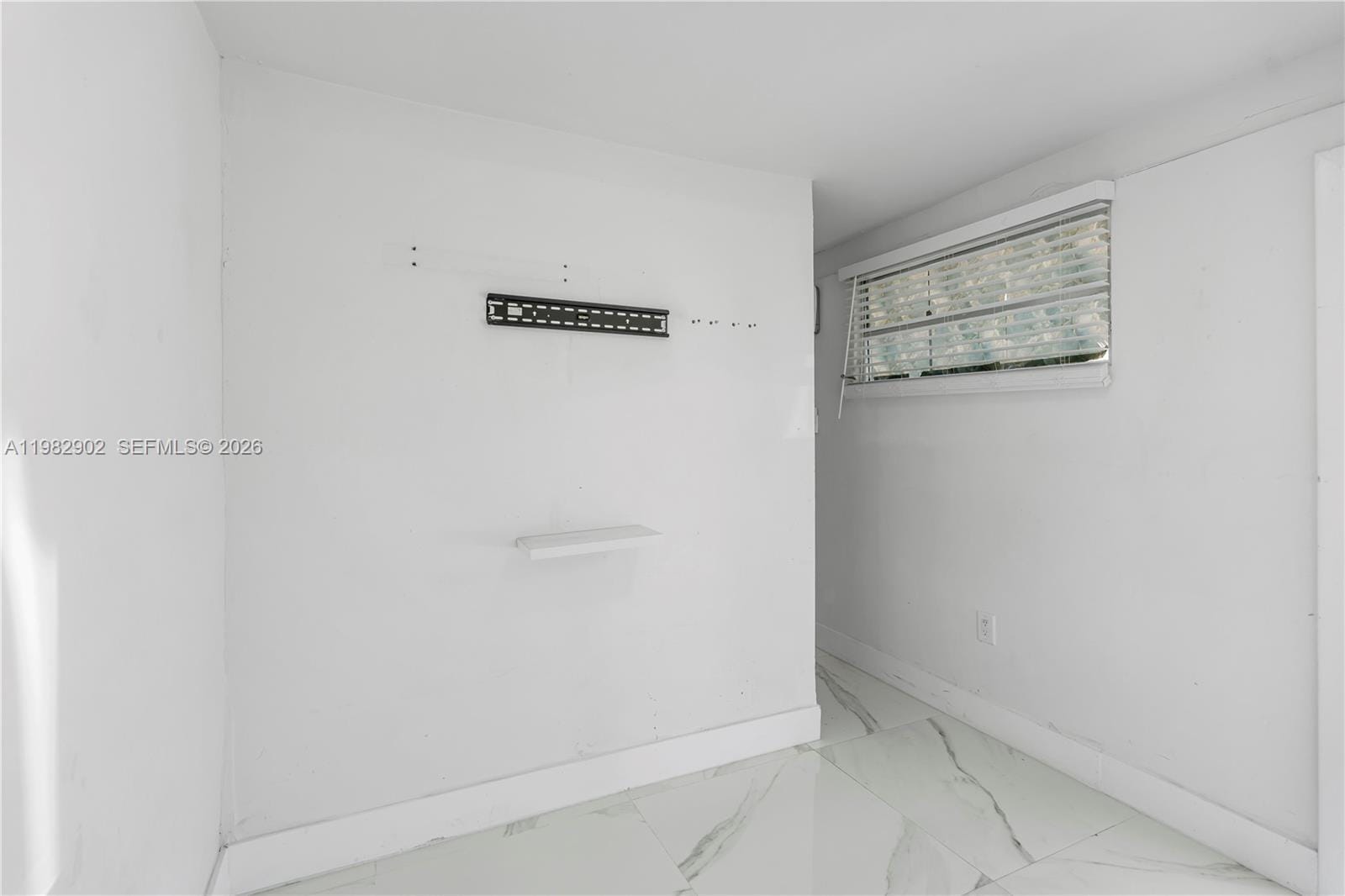 250 NW 34th Avenue, Miami, FL 33125 photo 4