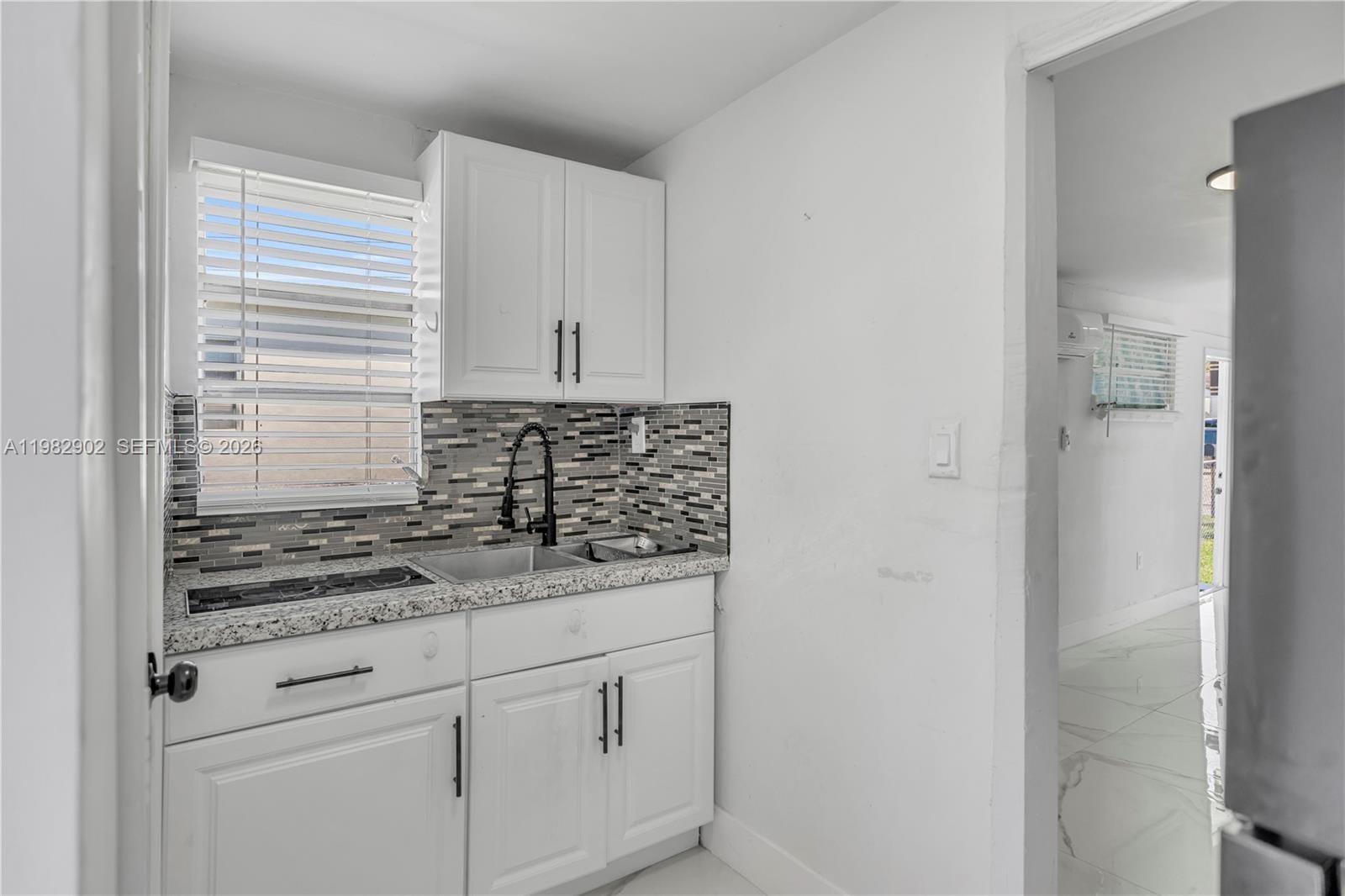 250 NW 34th Avenue, Miami, FL 33125 photo 6
